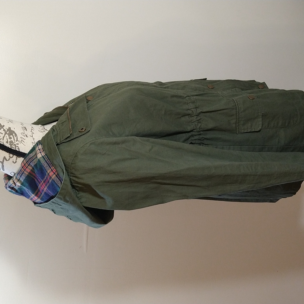 green utility jacket - Picture 2 of 5